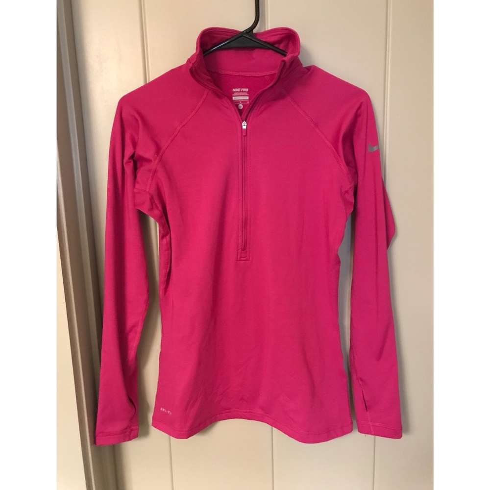 NIKE Women’s half zip- Fuchsia-Size M